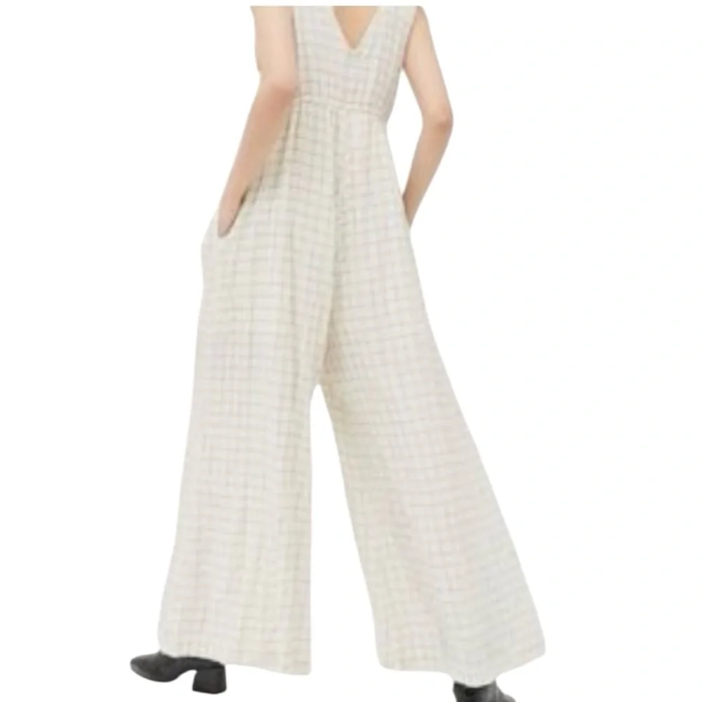 Urban Outfitters Breezy Plunging Wide Leg Sleeveless Babydoll Jumpsuit Size XS
